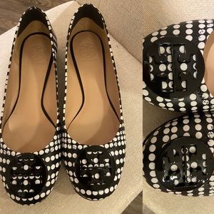 Tory Burch Reva Ballet polka dot size 11 like new!